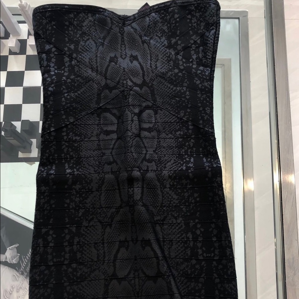 Dress - Picture 2 of 3
